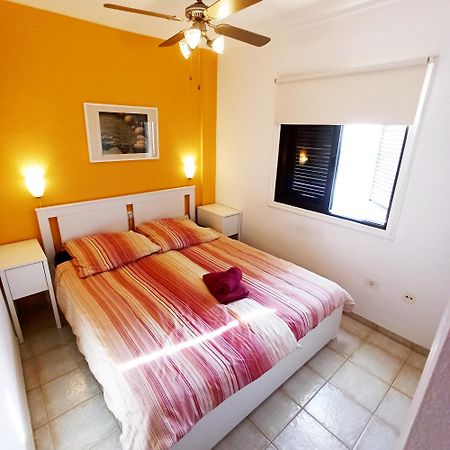 Remarkable 2-Bed House In Chayofa With Pool Exteriör bild